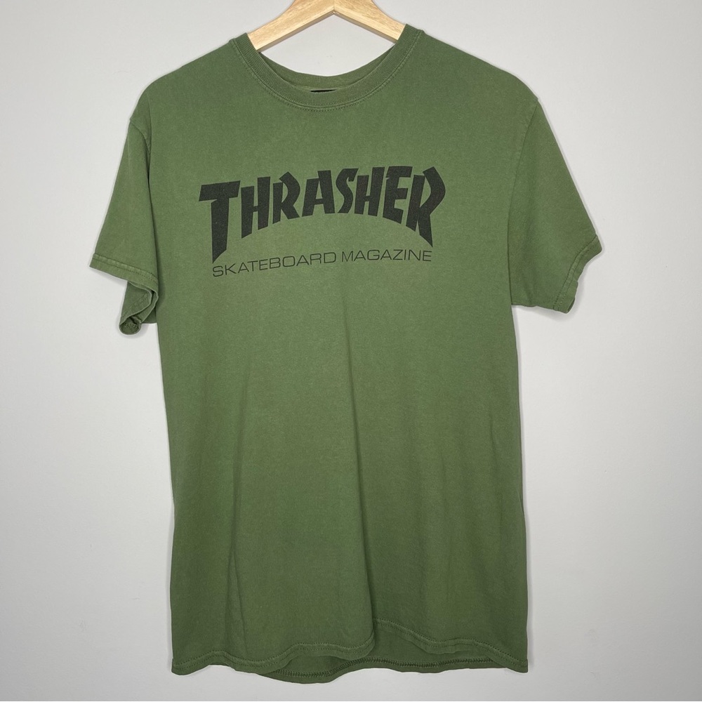 Men’s green Thrasher graphic logo tee t shirt size‎ medium short sleeve